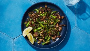 10-Minute Lamb and Asparagus Stir-Fry
