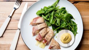 3-Ingredient Chicken Breasts Stuffed With Ham and Cheese