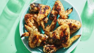 3-Ingredient Garlic-Herb Grilled Chicken Wings