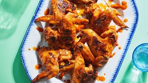 3-Ingredient Hot Buffalo Grilled Chicken Wings