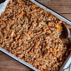 Apple and Pumpkin Ginger Crisp