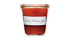 Apricot-Riesling Jam
