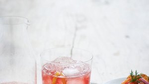 Aquavit Spritzer