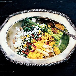 Asparagus with Bacon and Hard-Boiled Eggs