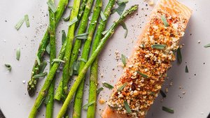 Baked Mustard-Crusted Salmon with Asparagus and Tarragon