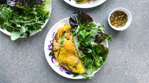 Banh Xeo (Vietnamese Crepes)