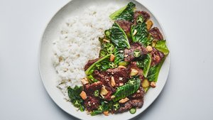 Beef and Romaine Stir-Fry