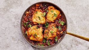 Braised Chicken Thighs With Olives and Herbs
