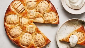 Buttery German Apple Cake