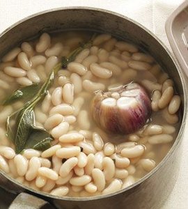 Cannellini Beans with Garlic and Sage