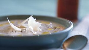 Cauliflower Soup with Pecorino Romano and Truffle Oil