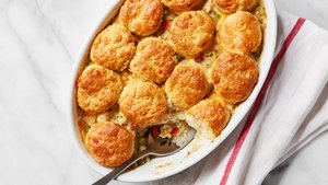 Chicken Pot Pie With Biscuit Crust