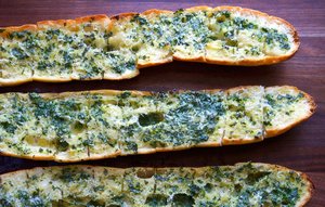 Classic Garlic Bread