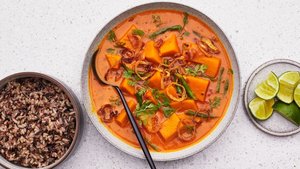 Coconut, Butternut Squash, and Green Bean Stew