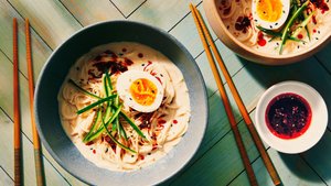 Cold Soy Milk Noodles With Chili Crisp