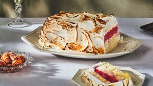 Cranberry-Pistachio Baked Alaska