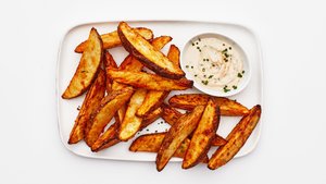 Crispy Air Fryer Potato Wedges