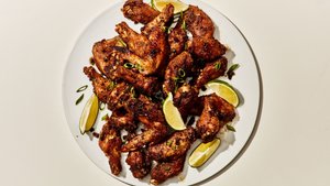 Crispy Peppercorn Chicken Wings