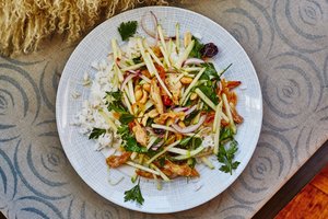 Crispy Thai Chicken Salad