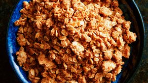 Easy Oat Crumble Topping