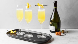 Fleming Fizz (Sparkling Wine Cocktail With Scotch, Honey, and Ginger)