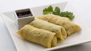 Fresh Filipino Spring Rolls (Lumpia Sariwa)