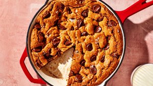 Giant Chocolate Chip Skillet Cookie
