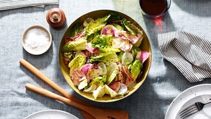 Green Salad With Radishes and Creamy Mustard Dressing
