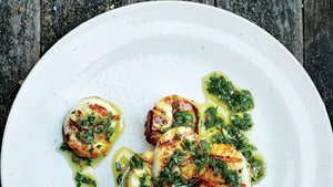 Grilled Scallops with Lemony Salsa Verde