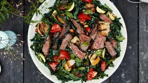 Grilled Steak Panzanella Salad with Tomato Vinaigrette | Epicurious