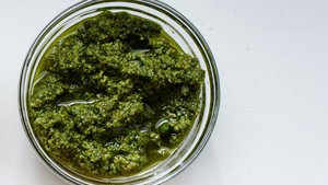 Horseradish–Pumpkin Seed Pesto