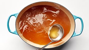 How to Make Vegetable Stock