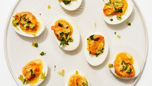 Jammy Eggs With Paprika Mayo