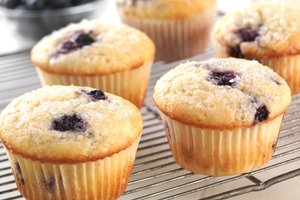 Jordan Marsh-Inspired Blueberry Muffins