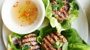 Lemongrass Pork Patties With Vietnamese Dipping Sauce