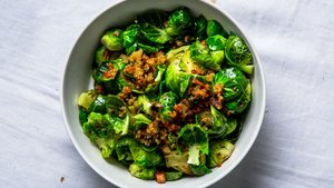 Lemony Brussels Sprouts With Bacon and Breadcrumbs
