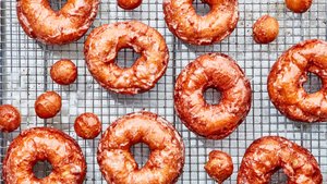 Lemony Glazed Cake Doughnuts