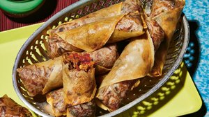 Lumpia Ayam Sayur (Chicken and Garlic Spring Rolls)