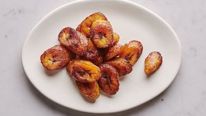 Maduros (Fried Sweet Plantains)