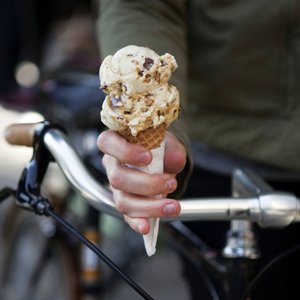 Malted Vanilla Ice Cream With Peanut Brittle and Milk Chocolate Pieces