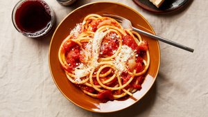 Marcella Hazan's Butter, Tomato, and Onion Sauce