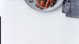 Mustard-Crusted Pork with Carrots and Lentils