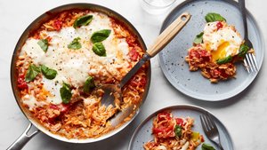 One-Skillet Orzo With Tomatoes and Eggs