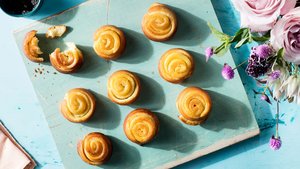 Orange Sweet Rolls