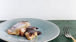 Oven Crespella with Nutella Sauce