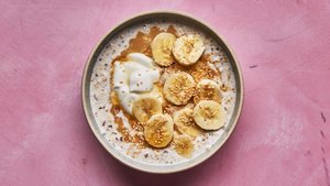 Overnight Oats With Banana, Maple Syrup, and Tahini
