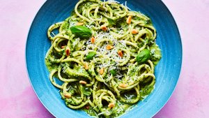 Pasta with 10-Minute Pesto