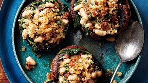 Portobello Mushrooms With White Beans and Prosciutto