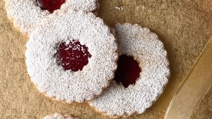 Raspberry-Almond Linzer Cookies