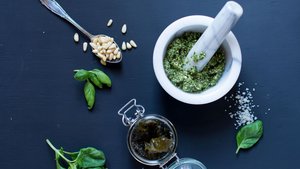 Seaweed Pesto